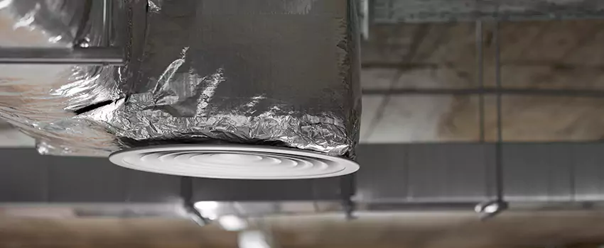 Signs of Dust Accumulation in Vents in Roswell, NM